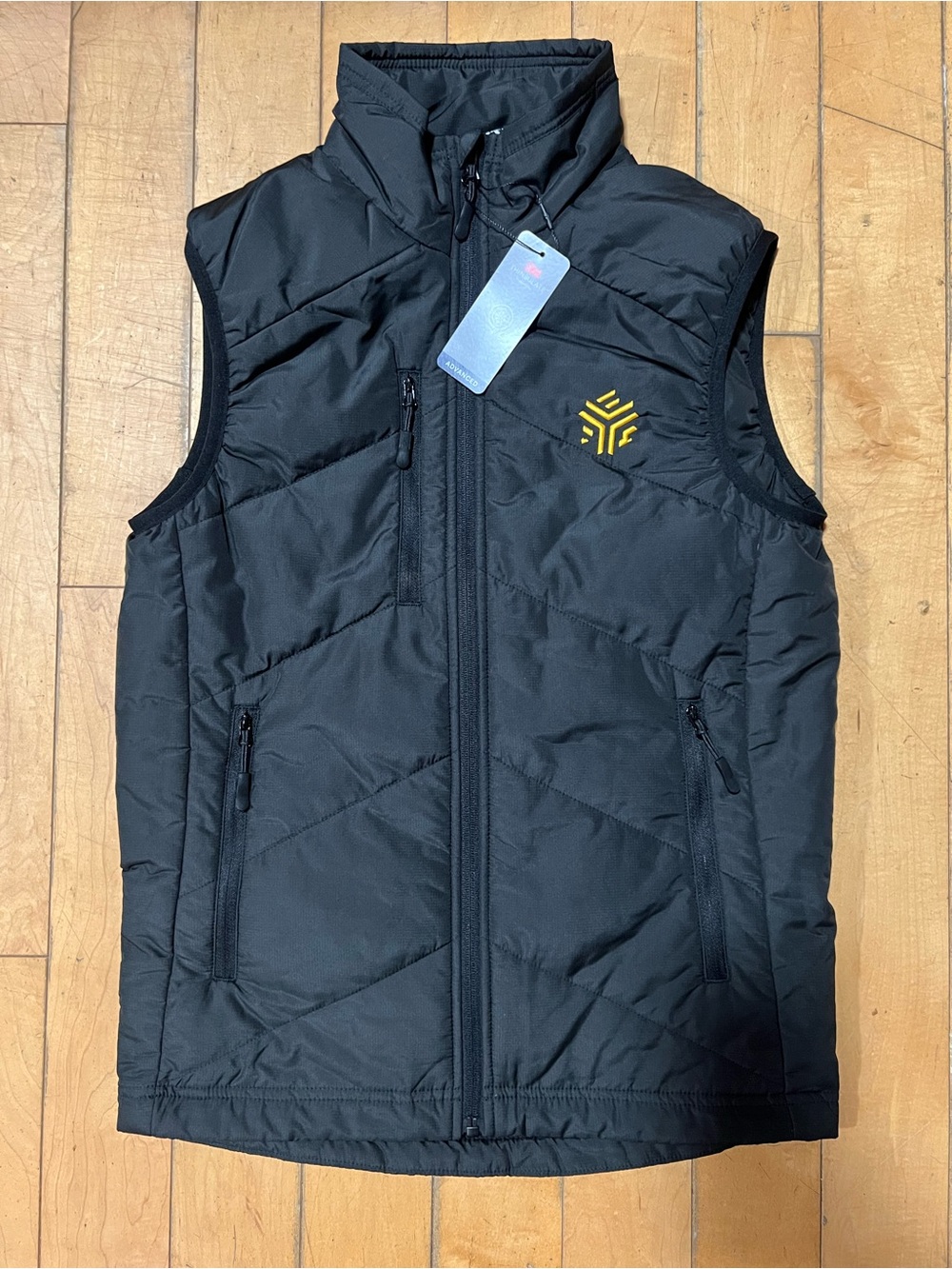 HUTO Lifestyle 3M Thinsulate Insulated Everyday Vest – NWT – $159.99 Retail